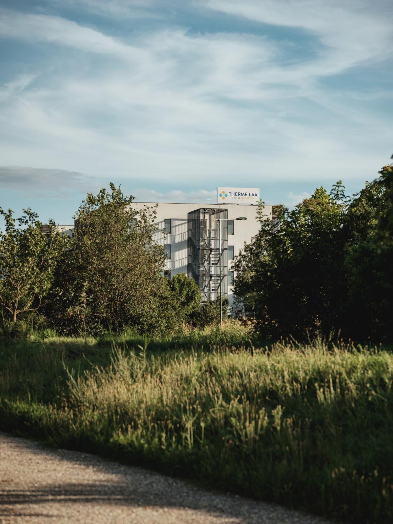 Chalaalets Villa Laa an der Thaya Exteriör bild